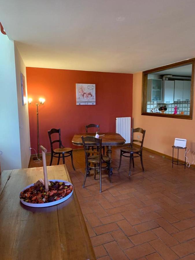 Appartamento Central Palace Spoleto Luaran gambar