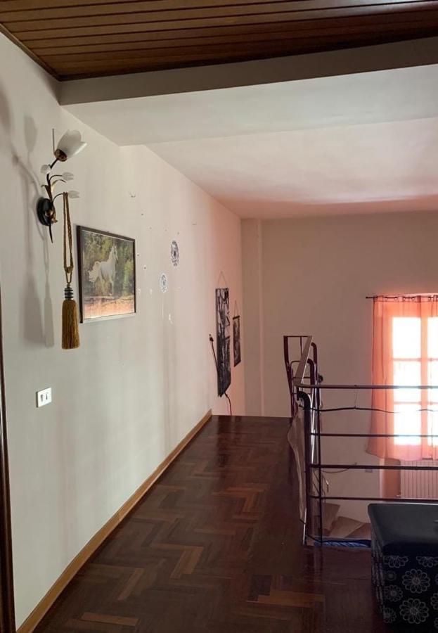 Appartamento Central Palace Spoleto Luaran gambar