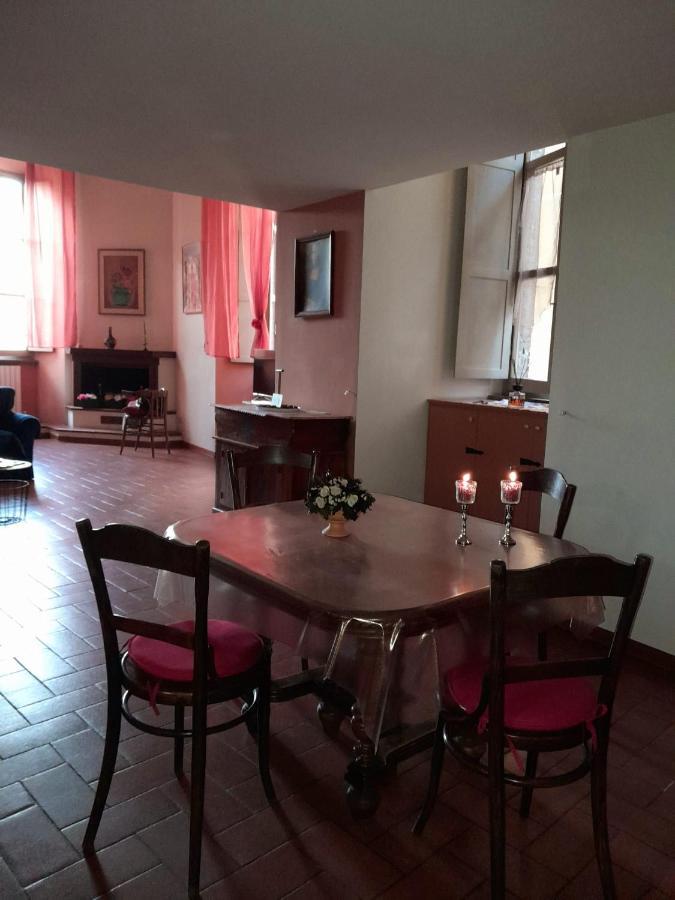 Appartamento Central Palace Spoleto Luaran gambar